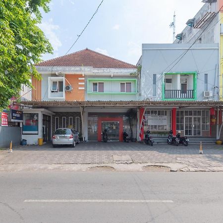 OYO 1362 Ciliwung Family Residence Malang Exterior foto